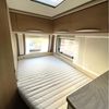 Comfortabel Frans bed in Bürstner Averso Ruim Frans bed in Bürstner Averso caravan voor 4 personen