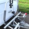 Dissel van caravan met fietsendrager en mover systeem