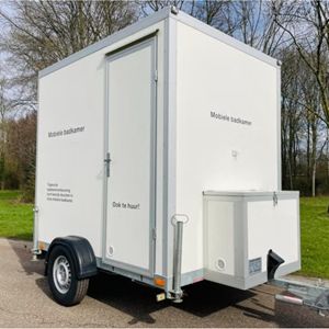 Complete mobiele badkamer aanhanger met douche toilet en wastafel
