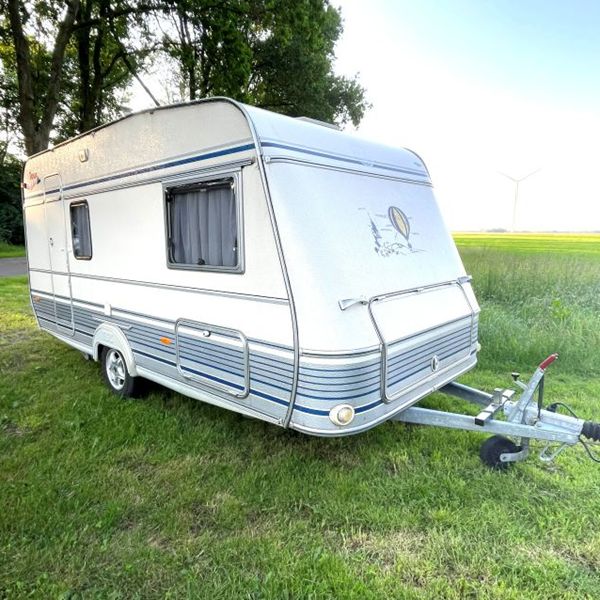 TEC 450 K1 caravan kopen (1999) | Vast bed & toilet