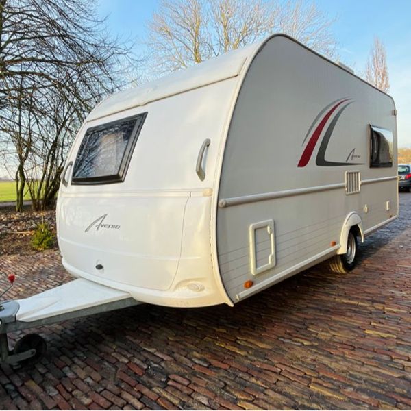 Bürstner Averso 495 TS caravan te koop Comfortabele Bürstner Averso gezinscaravan met luxe uitstraling